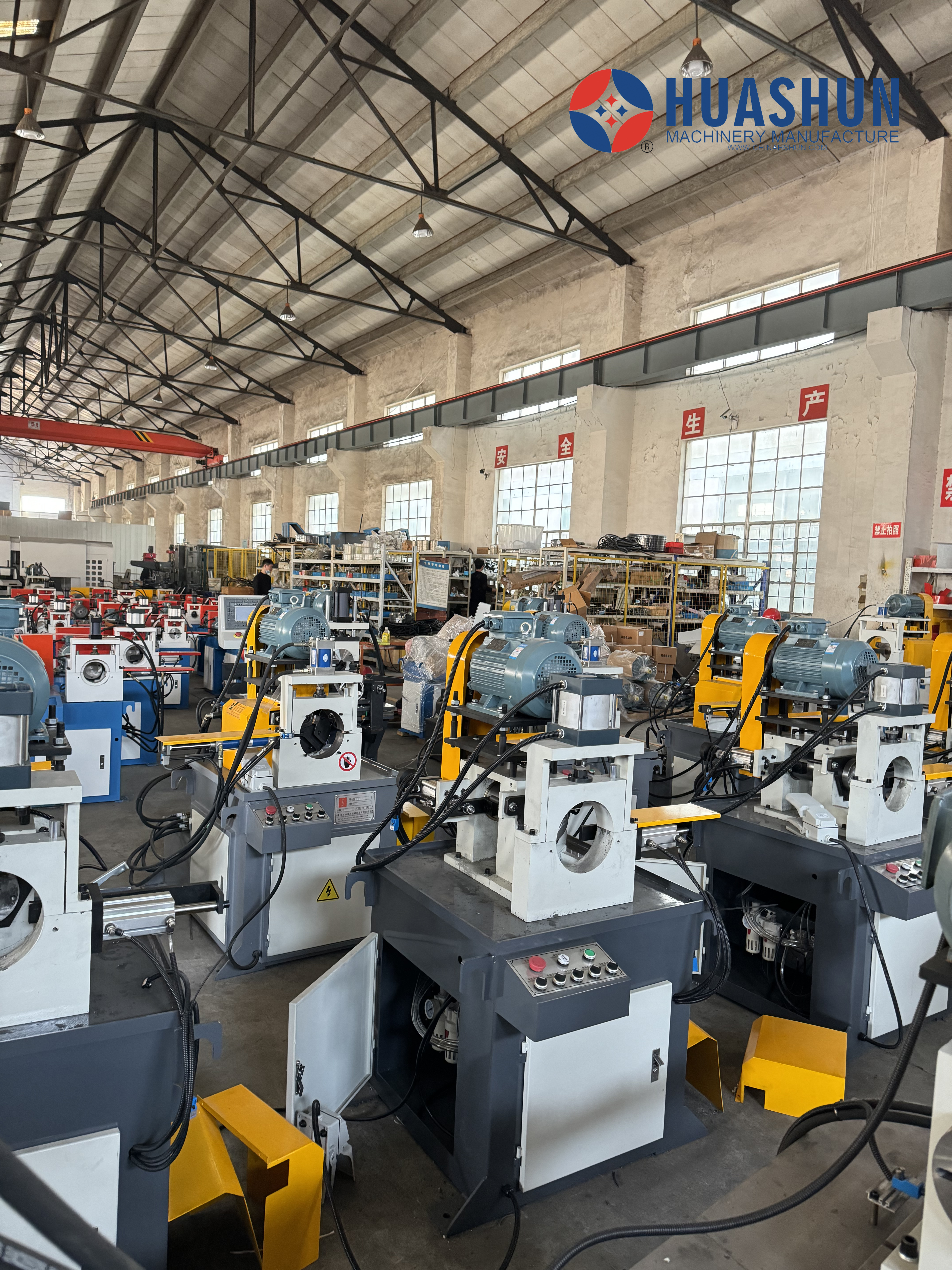 Huashun prepares chamfering machine stocks for you